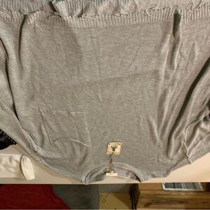 Easel Olive  and grey Knit Pullovers